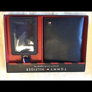 Tommy Hilfiger Men’s passport case.